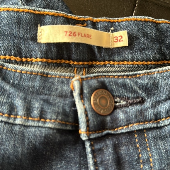 Excellent condition, flare jeans, size 32 regular - Picture 3 of 4
